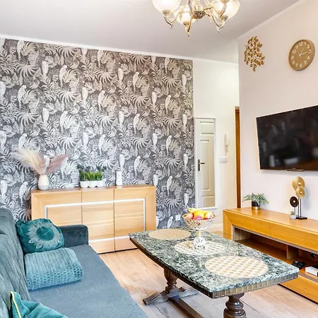 Firfas 6 Apartmán *